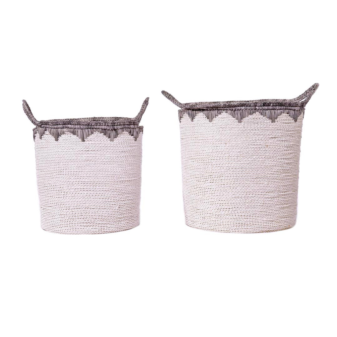 Set 2 cosuri albe din fibre sintetice