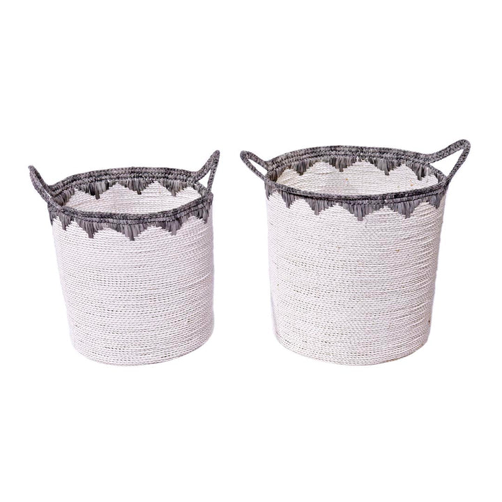 Set 2 cosuri albe din fibre sintetice