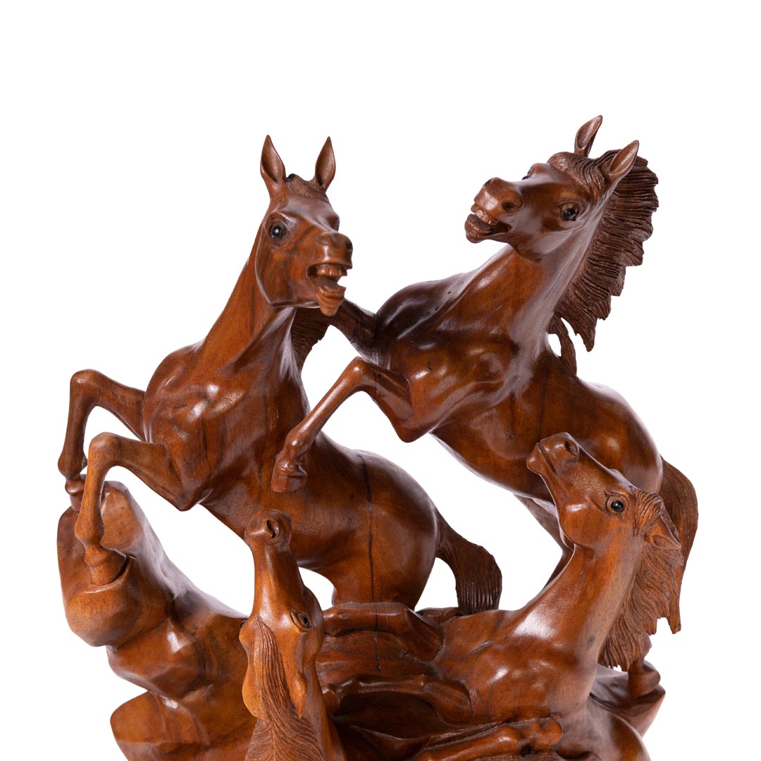 Statueta maro din lemn de suar