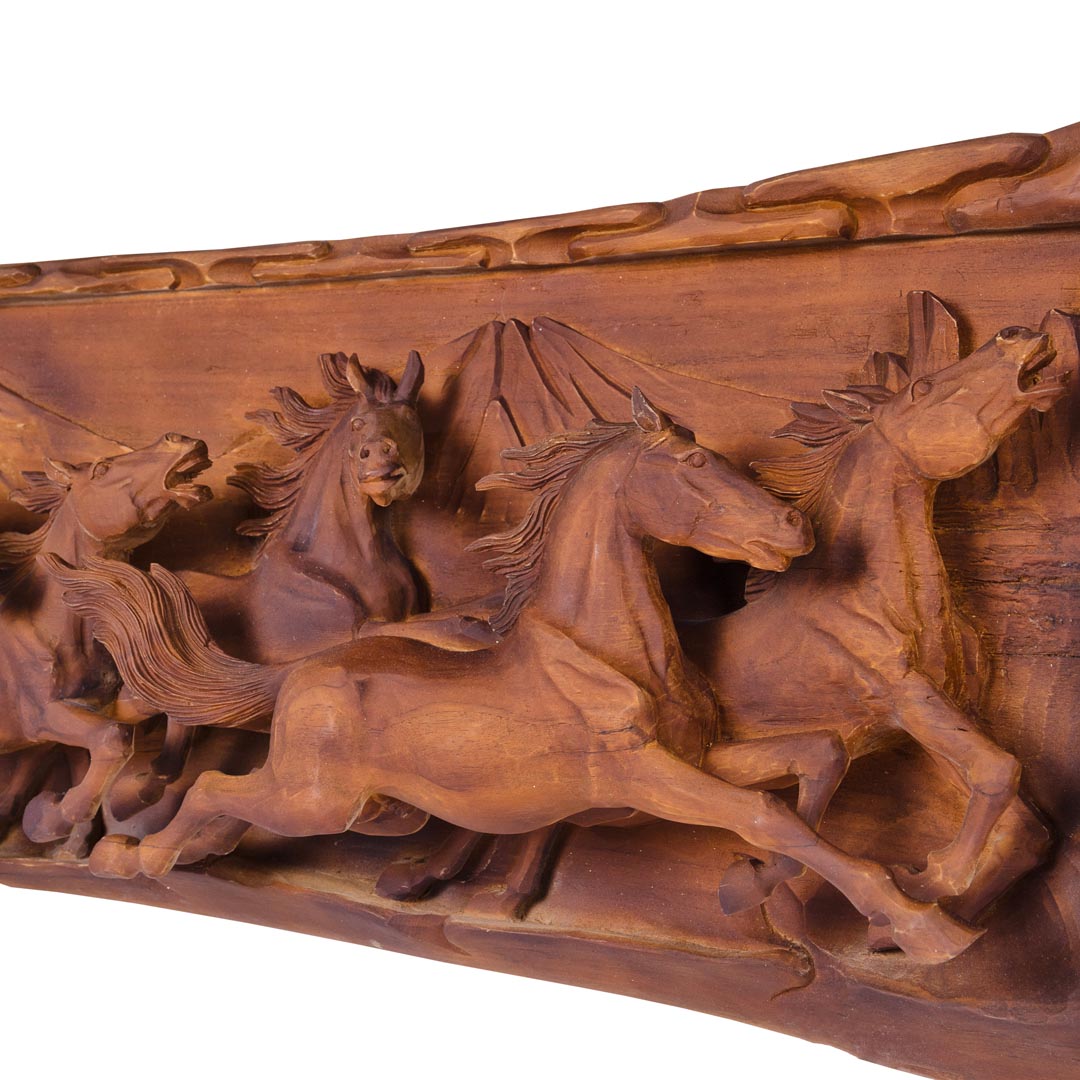 Decoratiune de perete maro din lemn de tec
