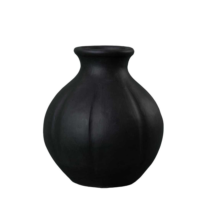 Vas negru din teracota