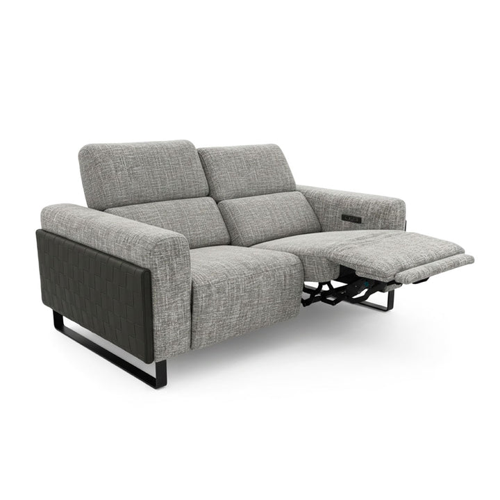 Canapea extensibila gri din cadru lemn de plop si pin Arven