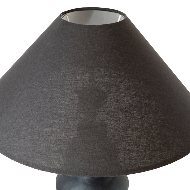 Veioza neagra din beton Noir Wave