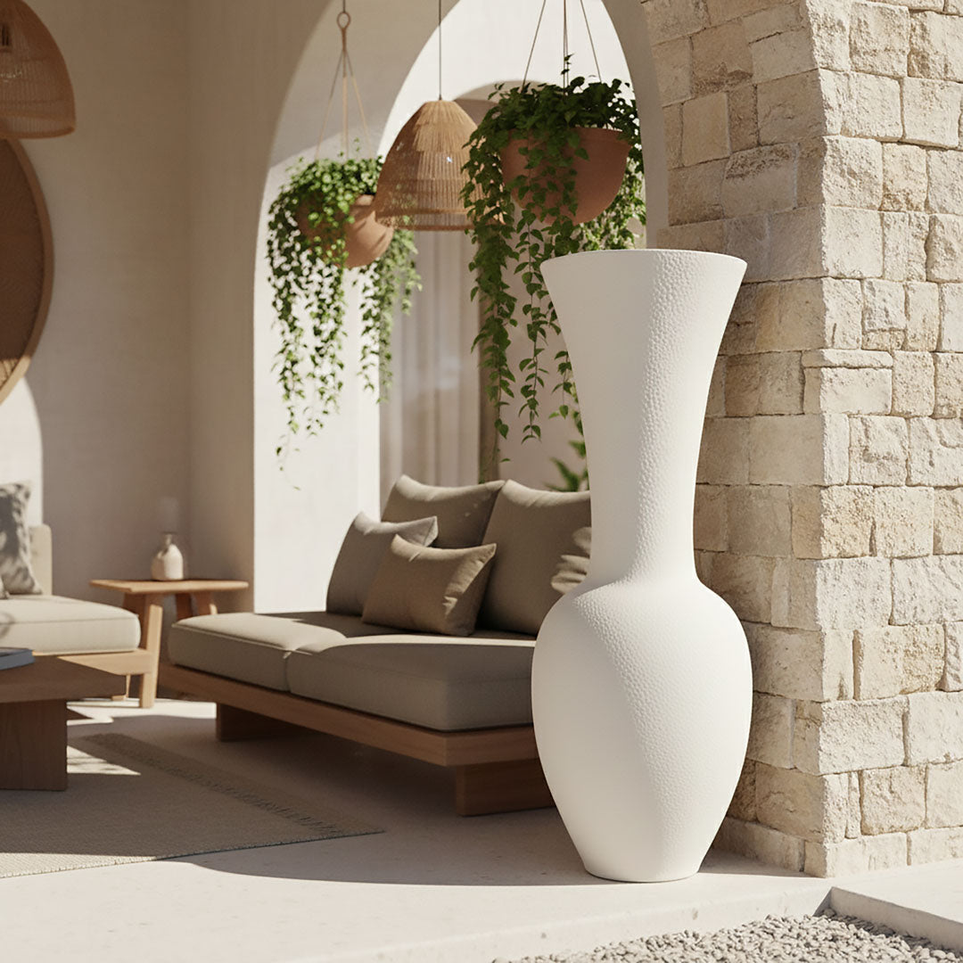 Vas alb din beton Vala