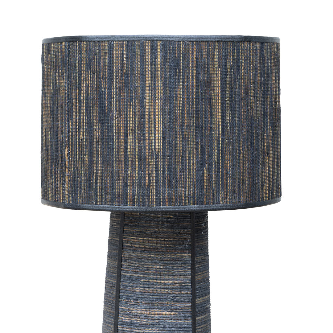 Lampadar negru din fibra de bananier si bumbac Izumo