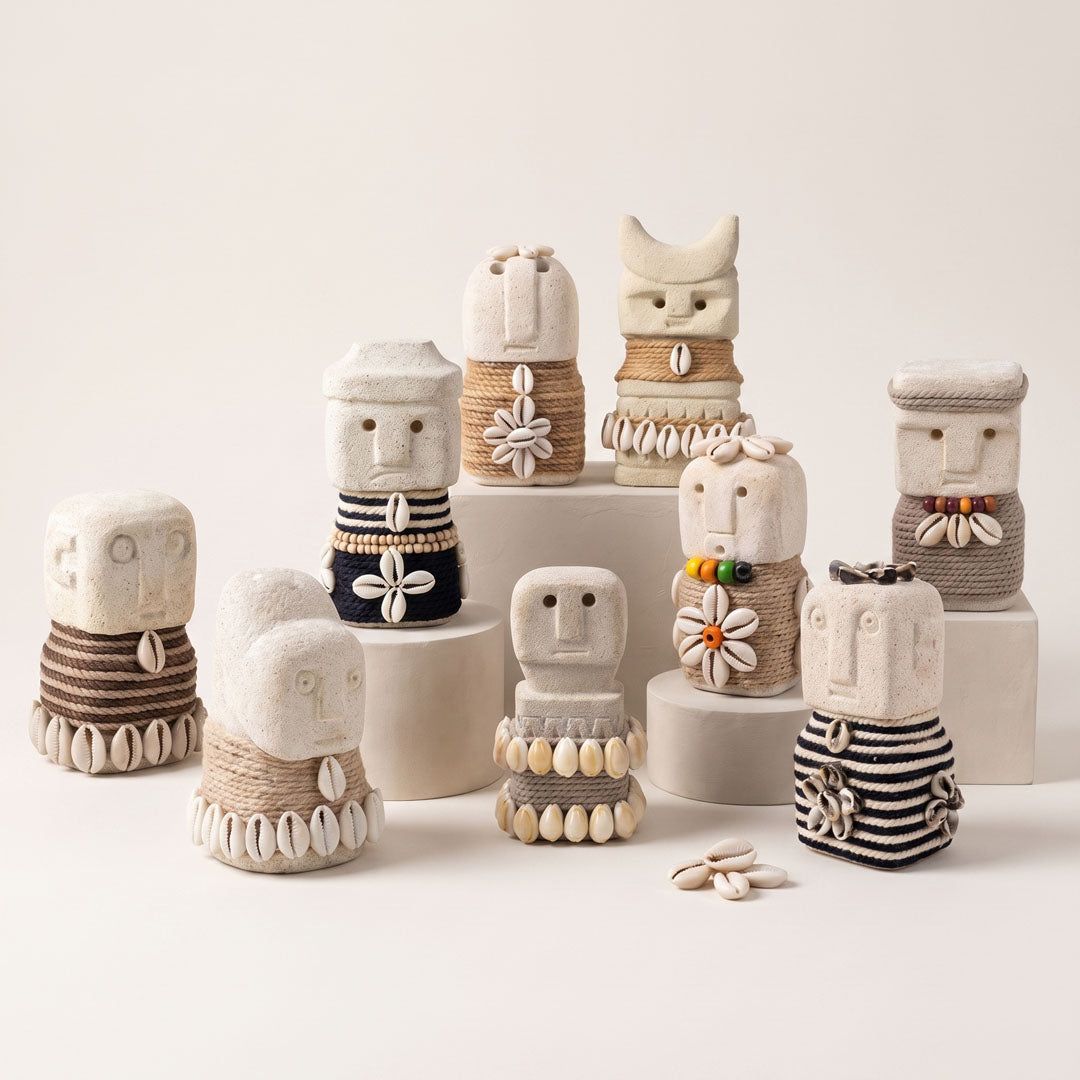 Figurina din piatra si fibre naturale Tiki