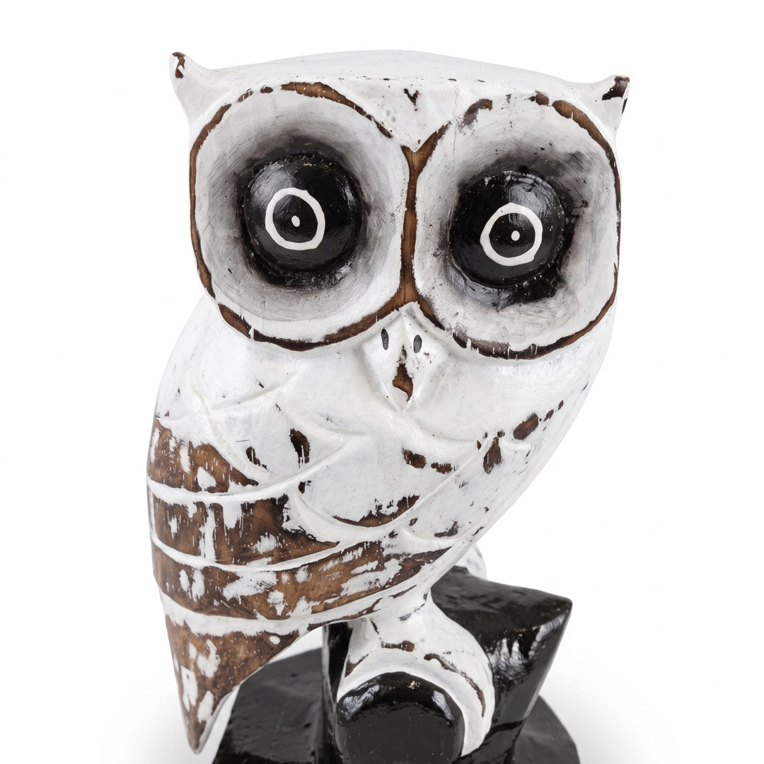 Figurina alba din lemn de albasia Hedwig