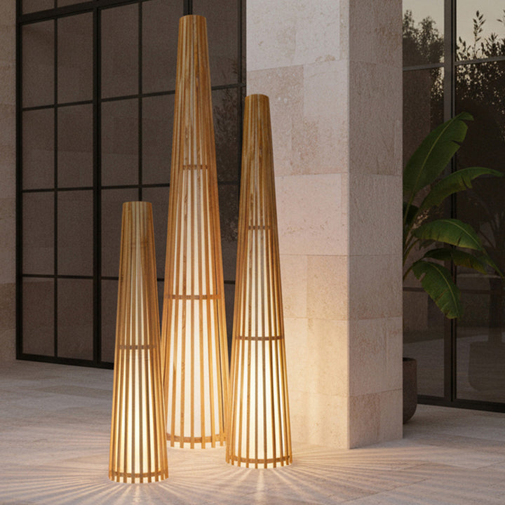 Lampadar maro din lemn de tec si bumbac Senja 35x35x150cm