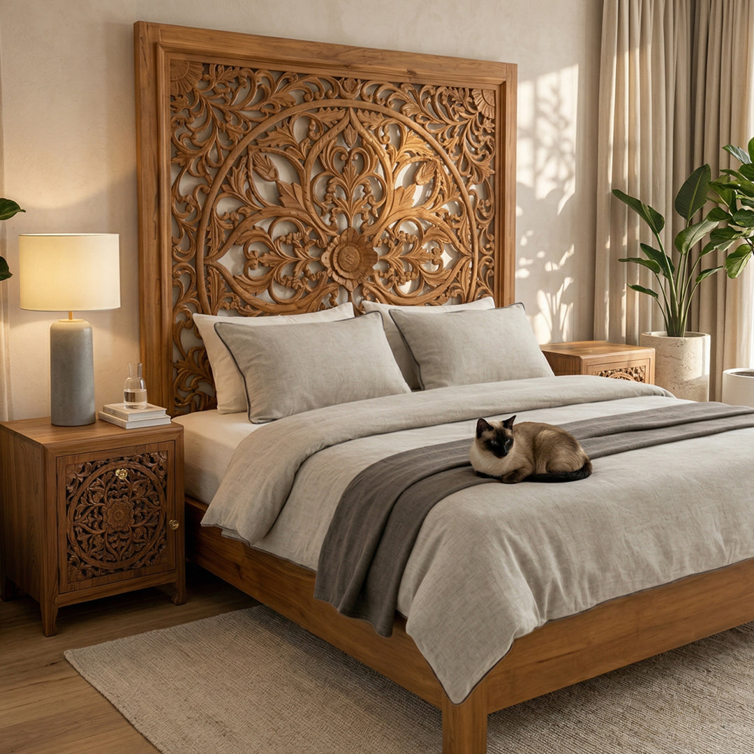 Pat maro din lemn de tec Mandira 180x200 cm