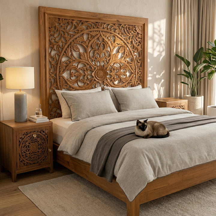 Pat maro din lemn de tec Mandira 180x200 cm